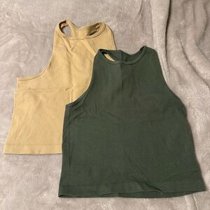Set of Two Sleeveless Tops in Green and Tan